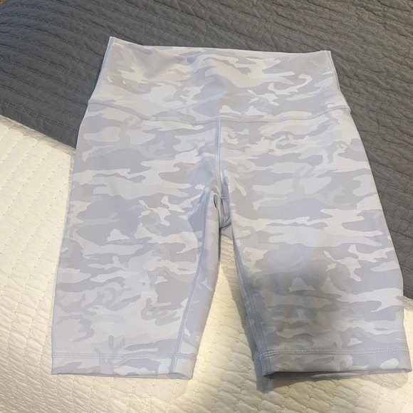 lululemon athletica Pants - NEVER WORN Gray Camo Lululemon Shorts